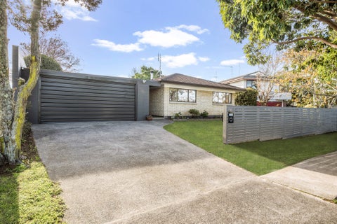 21 Sunningdale Street, Wattle Downs, Auckland