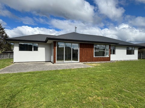 64 Pitfure Road, Wakefield, Wakefield