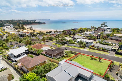 3 Mirwill Road, Rothesay Bay, Auckland