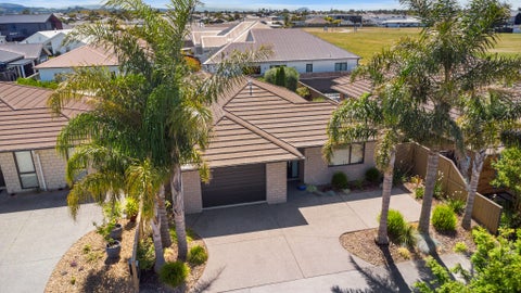 9 Kokihi Close, Papamoa Beach, Papamoa