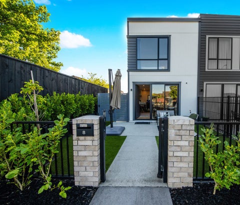 8 Patariki Way, Beach Haven, Auckland