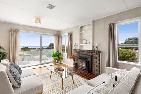 15 Whakapaki Street, Urenui, Urenui