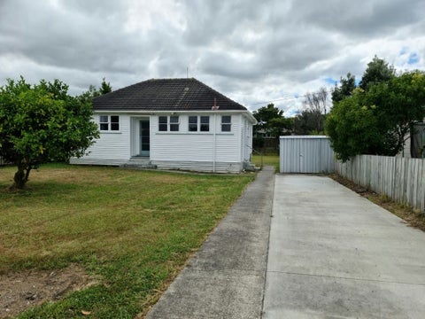 8 Johnson Street, Bulls