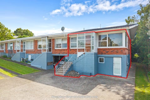 1/11 Evelyn Place, Hillcrest, Auckland