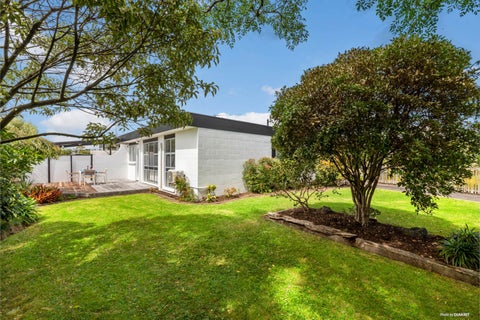 1/22 Chesley Place, Half Moon Bay, Auckland