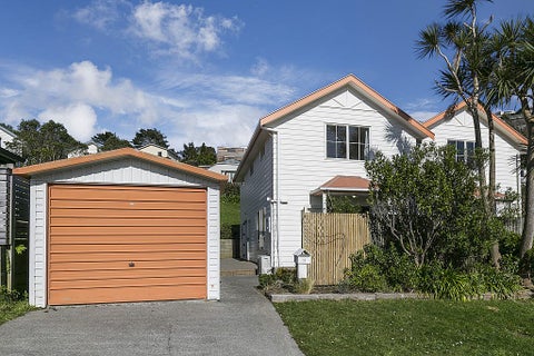 55 John Sims Drive, Broadmeadows, Wellington
