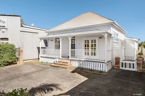 100 Jervois Street, Dargaville