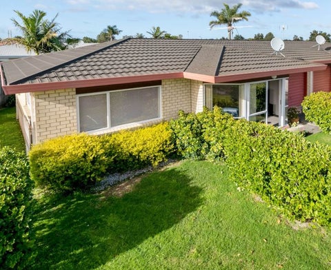 96D Lakeside Drive, Orewa, Orewa