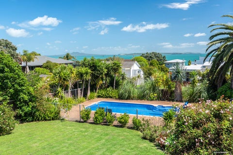 92 First View Avenue, Beachlands, Auckland