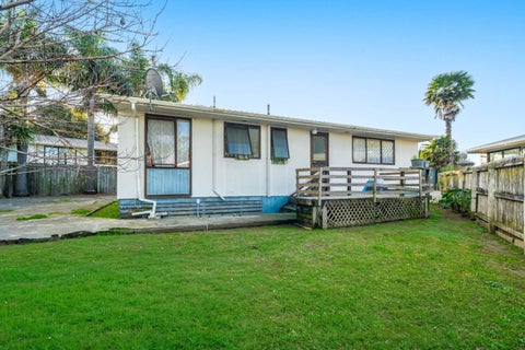 2/28 Nearco Street, Randwick Park, Auckland