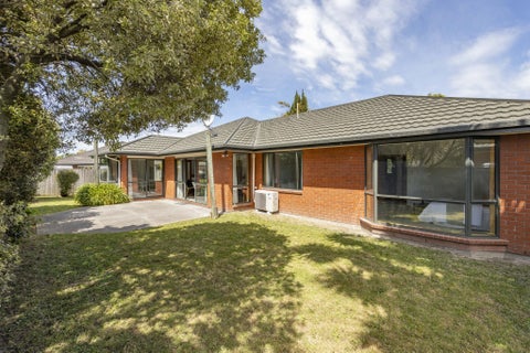 5 Cardigan Bay Place, Addington, Christchurch