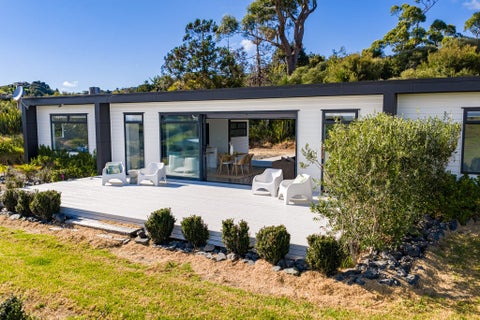 77 Wairimu Way, Waipu, Waipu