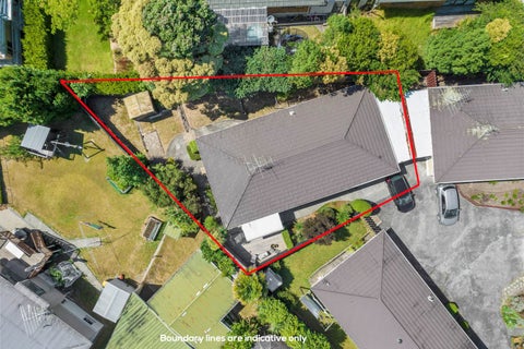 4/10 May Avenue, Te Atatu South, Auckland