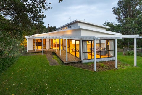 106 Atawhai Road, Fitzherbert, Palmerston North