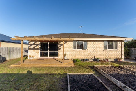 8 De Castro Drive, Blenheim