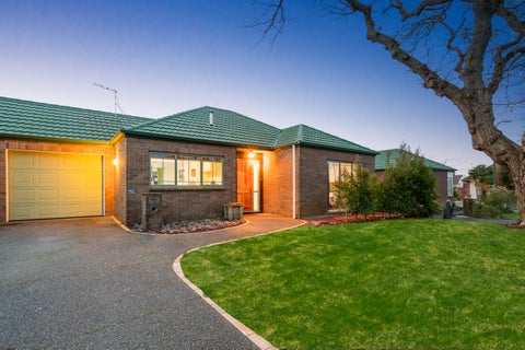 8 Craiburn Street, Ranui, Auckland