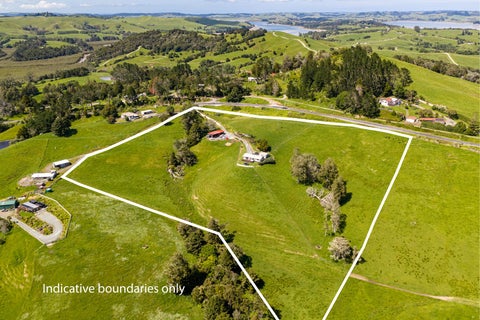 1822 State Highway 12, Paparoa