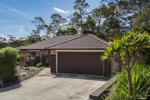 100 Tiriwa Drive, Massey, Auckland