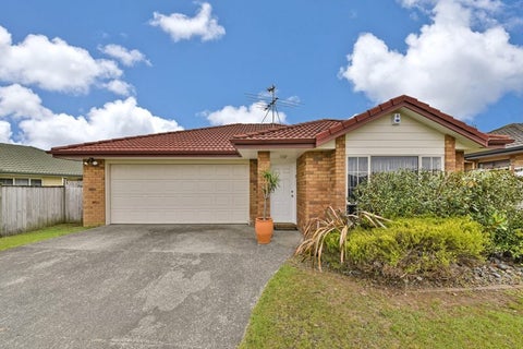 32 Sandwick Drive, Weymouth, Auckland