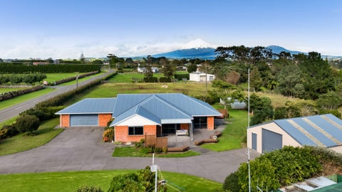 270 Smart Road, Hillsborough, New Plymouth