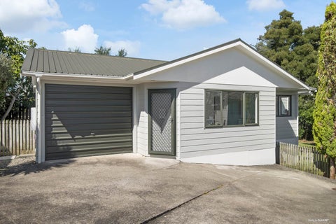 10A Tamahere Drive, Glenfield, Auckland