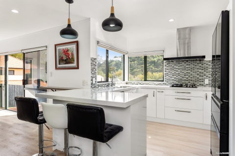120 Seaview Road, Glenfield, Auckland