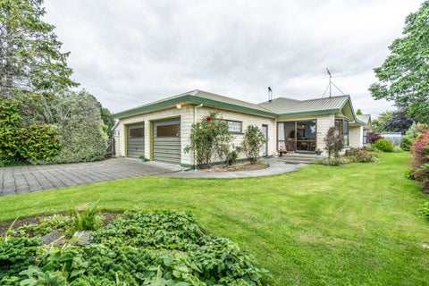 2 Calder Place, Winton, Winton