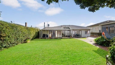 32 Miller Street, Point Chevalier, Auckland