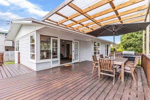 62 Bell Road, Beachlands, Auckland