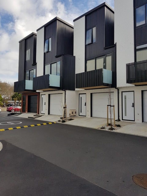 18/182 London Street, Hamilton Central, Hamilton