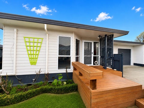 3/909 Clive Street, Akina, Hastings