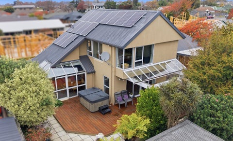 2/122 Harewood Road, Papanui, Christchurch