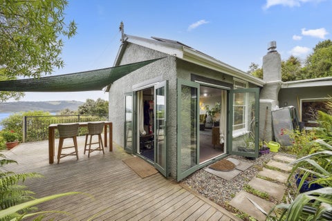 121 Coast Road, Warrington, Waikouaiti
