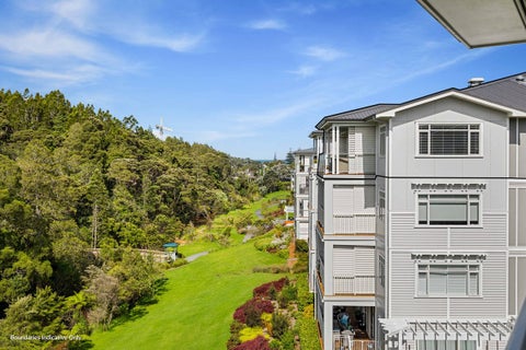 116 Eaves Bush Parade, Orewa, Orewa