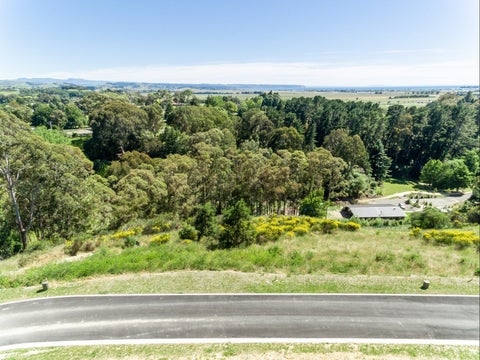 90 Oak Road, Poraiti, Napier