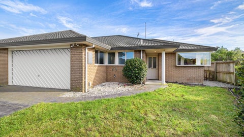 2/17 Cardigan Bay Place, Addington, Christchurch