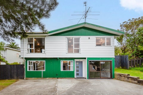 39 Ayton Drive, Whitby, Porirua