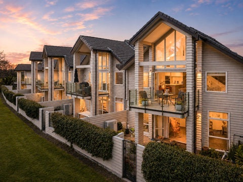 24D Jellicoe Drive, Hamilton East, Hamilton