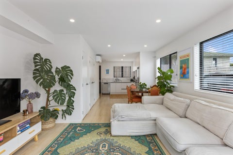 133B Lancaster Road, Beach Haven, Auckland