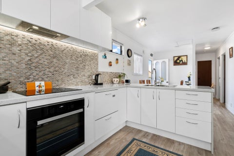 3/46 View Road, Henderson, Auckland
