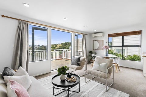 13A Upper Lewisville Terrace, Thorndon, Wellington