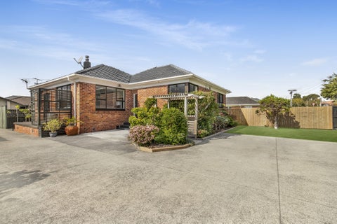 55 Cambridge Terrace, Papatoetoe, Auckland