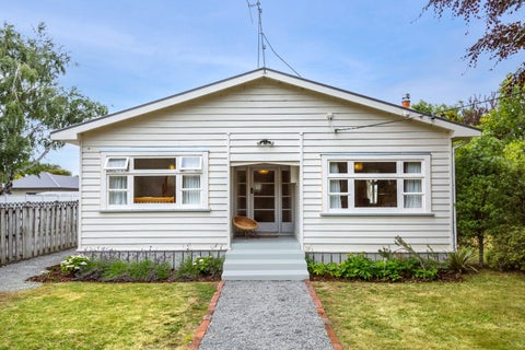 12A Kuratawhiti Street, Greytown
