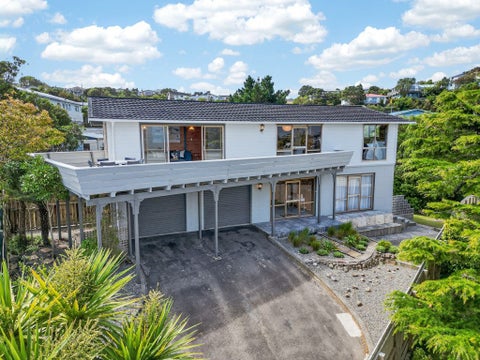 14 Laburnum Grove, Maungaraki, Lower Hutt