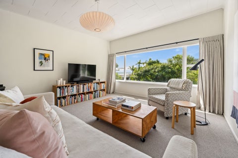 70 Seaview Road, New Lynn