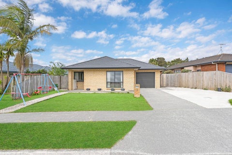 16 Sambrooke Crescent, Flat Bush, Auckland