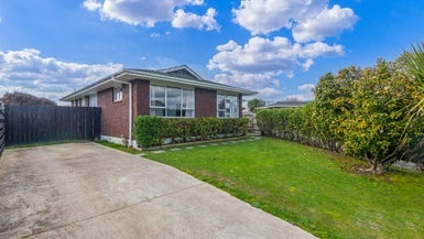 3A Christian Place, Awapuni, Palmerston North