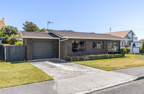3B Tudor CT, Paraparaumu Beach, Paraparaumu