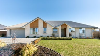 2 Rifle Range Place, Witherlea, Blenheim