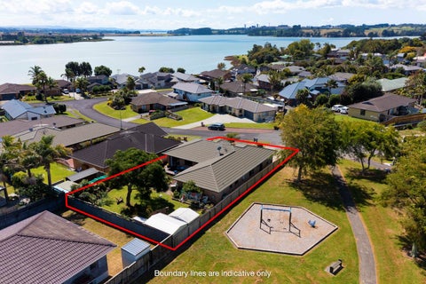 9 Dawn Place, Waiuku, Waiuku